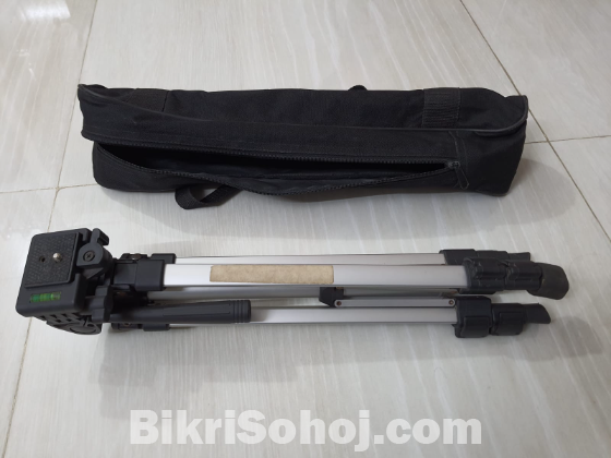 Nikon D90 With Flash+3 Leance+Bagpack+Tripod